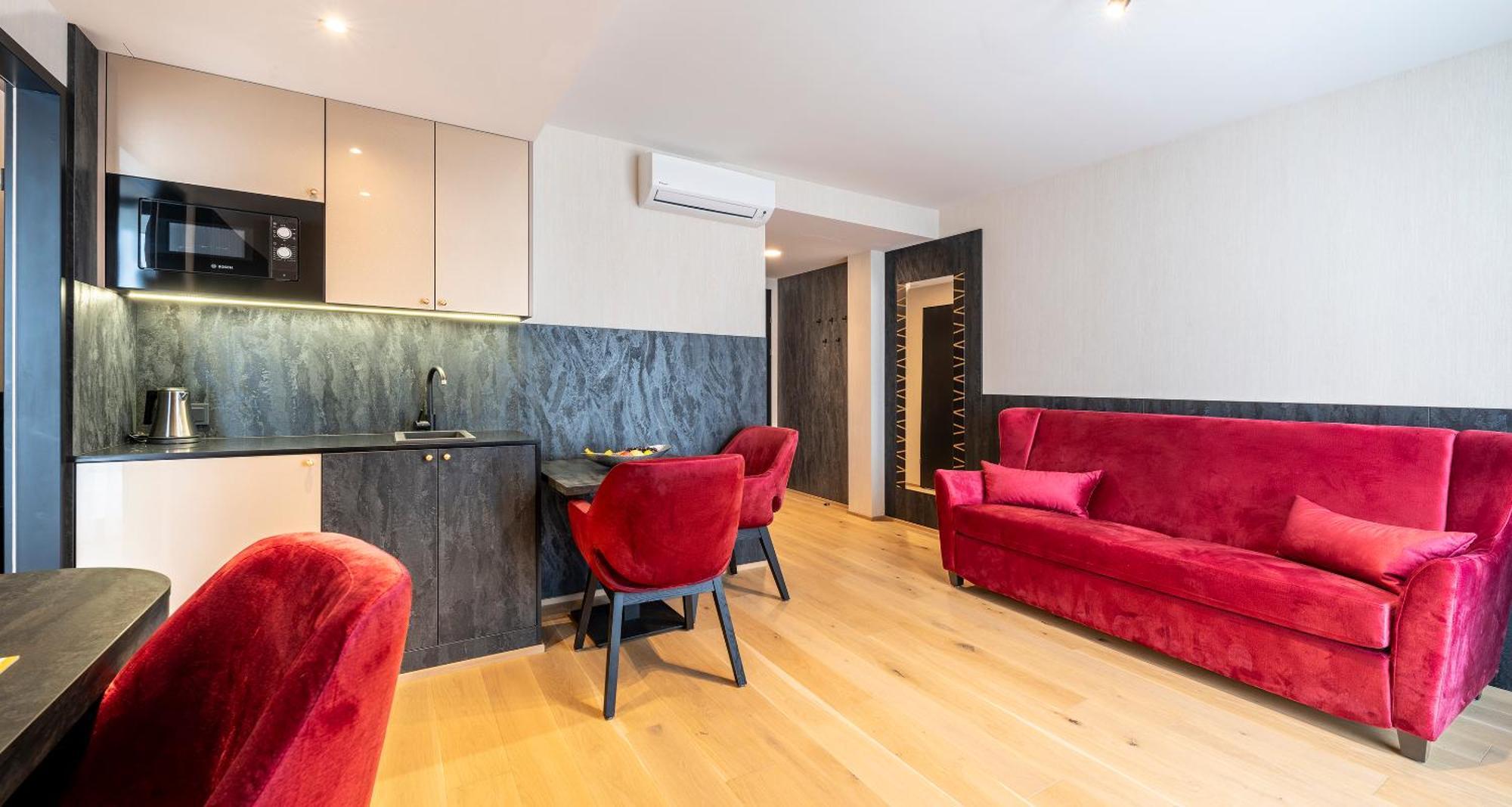 Plaza Residence Wiener Neustadt Bagian luar foto